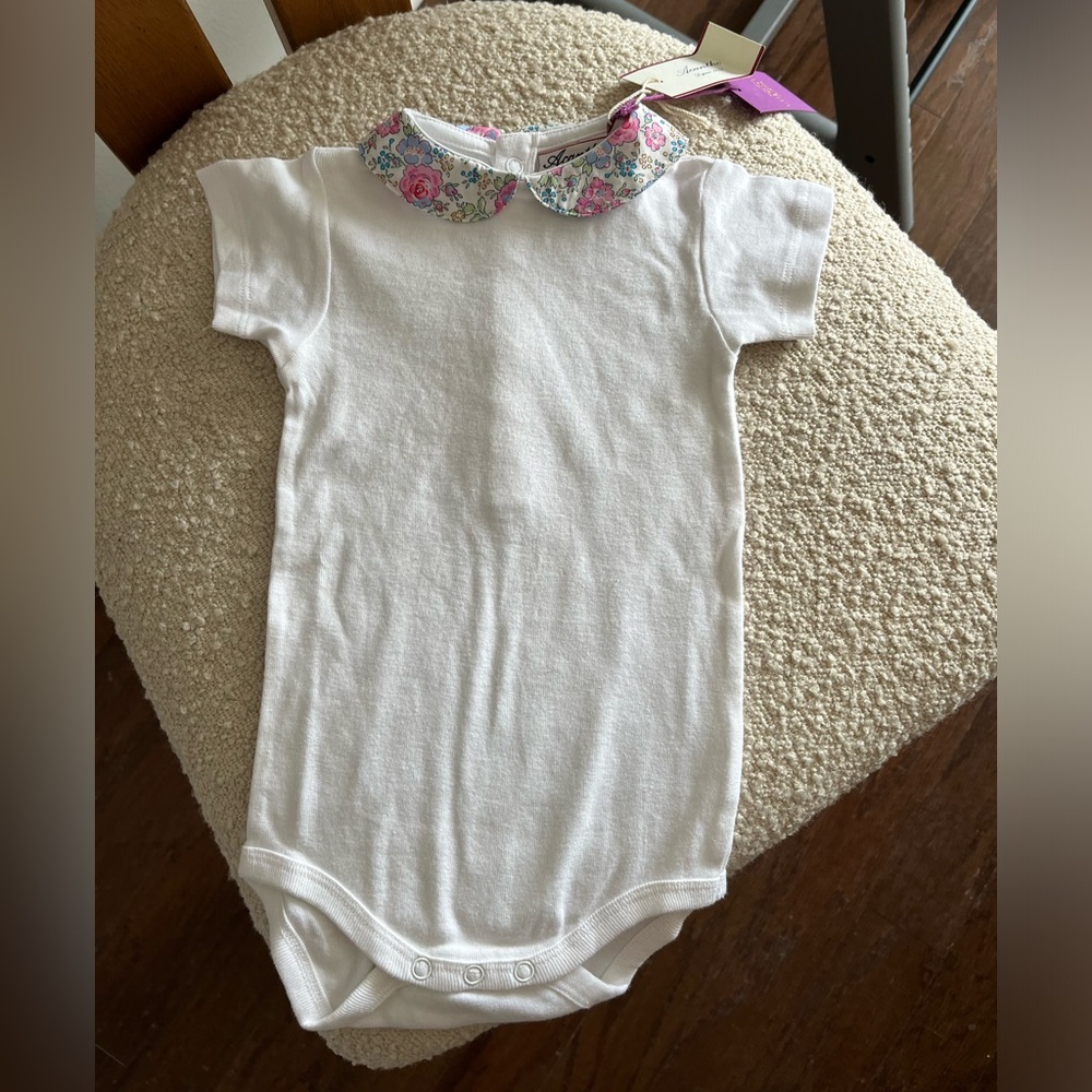 Bodysuit Liberty print Peter Pan collar brand new with tag 12M